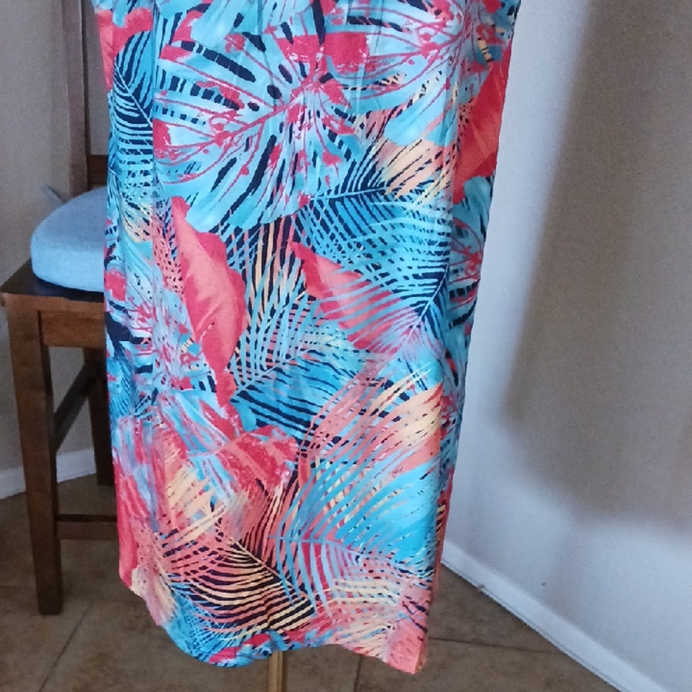 NWT- Sleeveless Tropical Print Shift Dress - Multicolor - Picture 10 of 13